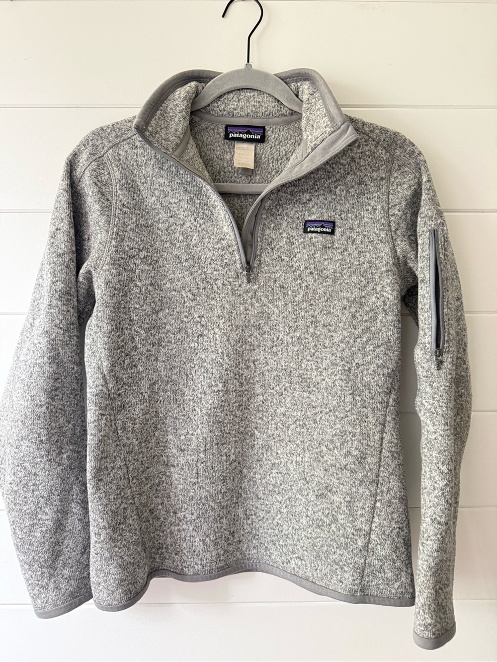 Patagonia | Gray Heather Half-Zip Pullover Fleece | small